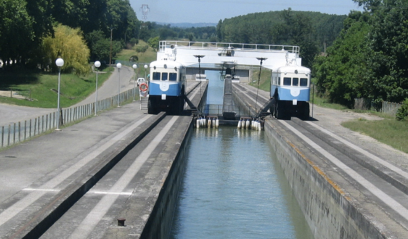 Vue de la machine de la Pente d'eau