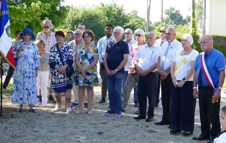 Les élus participent à la cérémonie du 18 juin 1940