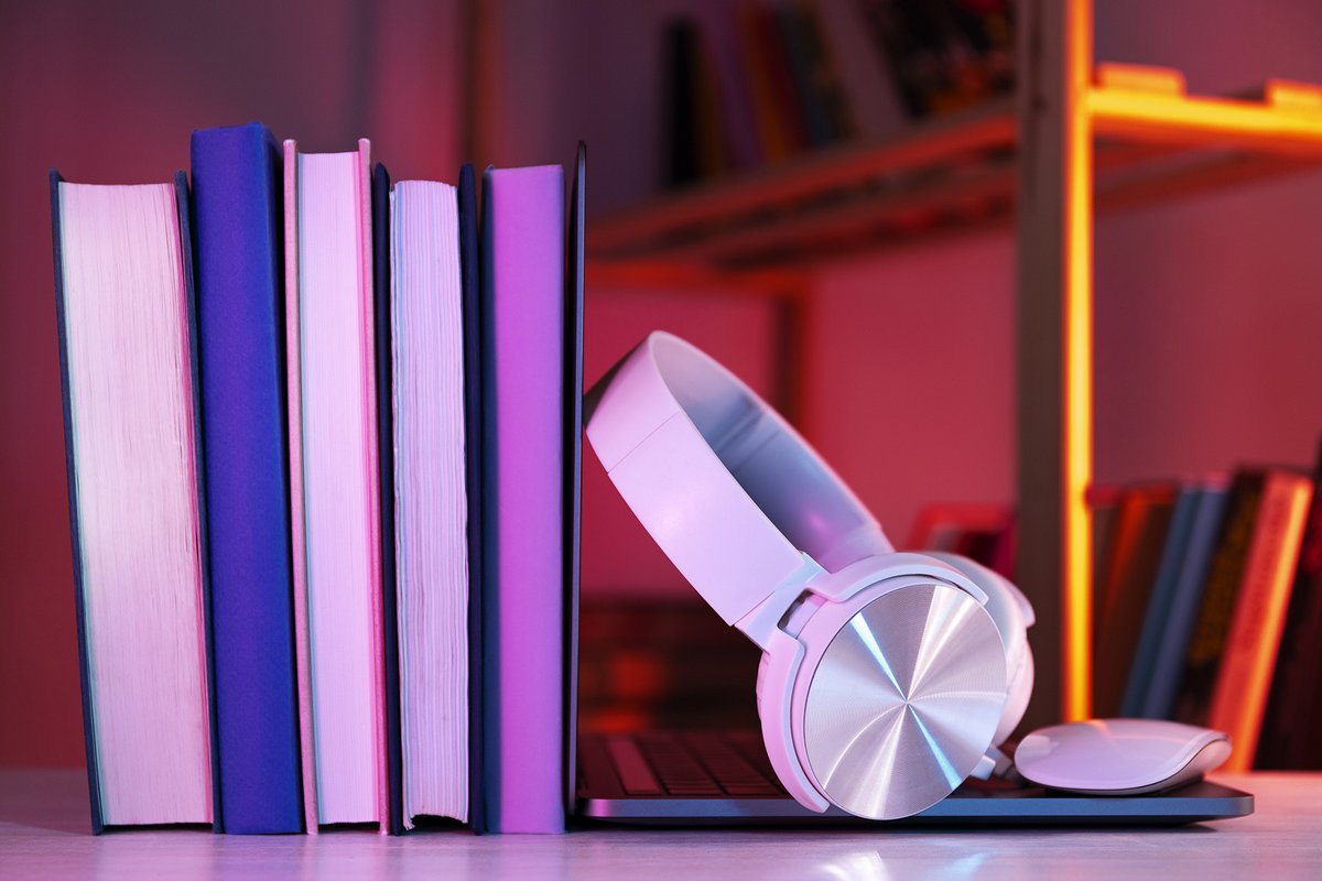 Livres avec un casque de musique